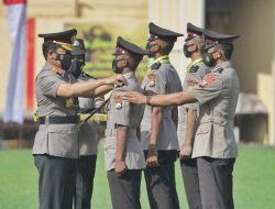 Kapolda Jatim Lantik 750 Bintara Remaja di SPN Polda Jatim, serta Berikan Bekal Wawasan dan Motivasi 11 Kapolda Jatim Lantik 750 Bintara Remaja di SPN Polda Jatim, serta Berikan Bekal Wawasan dan Motivasi