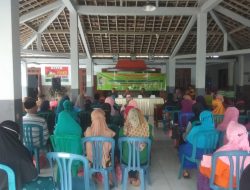 DINAS KETAHANAN PANGAN TULUNGAGUNG BAGIKAN SEMBAKO PADA WARGA MASYARAKAT DESA WINONG KALIDAWIR 2 IMG 20221114 WA0029