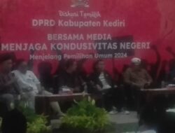 DPRD kabupaten Kediri,Menggelar Diskusi Bersama Media 12 DPRD kabupaten Kediri,Menggelar Diskusi Bersama Media