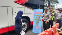 Dukung Operasi Lilin Semeru 2025, Satlantas Polres Kediri Kota Rampcheck Angkutan Umum