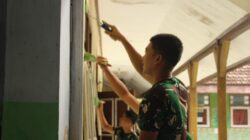TMMD ke-127 Kediri Sasar Sekolah Negeri hingga Swasta, Satgas Lakukan Pengecatan di Desa Gadungan