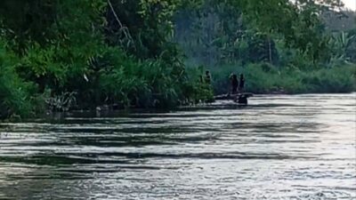 Tangkap Pelaku Aktivitas Sedotan Pasir Liar di Kali Brantas Desa Mlati, Kediri.