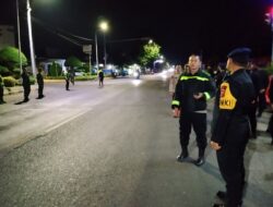 Kawal Hingga Fajar, Kabag Ops Polres Kediri Kota Pastikan Rombongan PSHT Melintas Kediri Kota Aman