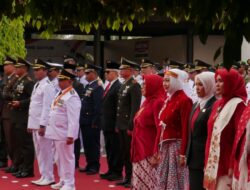 Dandim 0808/Blitar Ikuti Upacara HUT RI Ke-81 Dan Ziarah Nasional Di Makam Bung Karno