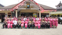 Kunjungi Polsek Grogol, Kapolres Kediri Kota Tekankan Peran Bhabinkamtibmas dan Pelayanan Prima
