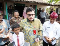 Mas Dhito Pastikan Bantu Marfel, Bocah SD yang Merawat Ibunya Sendirian