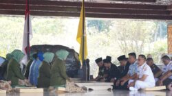 Pangdam V/Brawijaya Pimpin Ziarah Rombongan Di MBK Blitar Peringati HUT Ke-81 TNI