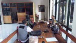 Pererat Sinergitas, Babinsa Dan Bhabinkamtibmas Gelar Komsos Bersama Aparat Kelurahan Kepanjenlor