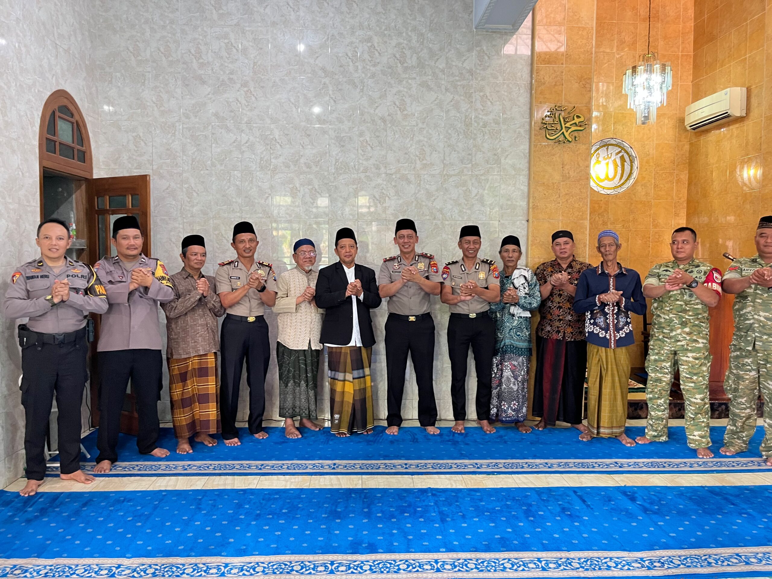 Jumling Polres Kediri Kota: Ajak Orang Tua Awasi Anak dan Warga Peduli Keamanan Lingkungan 1 IMG 20261030 WA0110 scaled